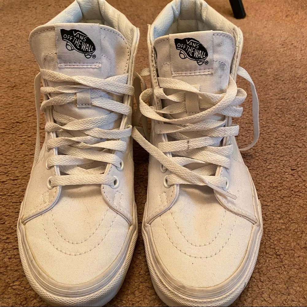 White Sk8-Hi Vans - Good Condition